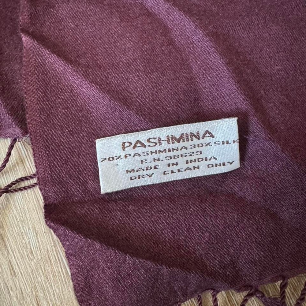 Pashmina and Silk Blend Burgundy Tassel Fringe Scarf wrap - Picture 3 of 3